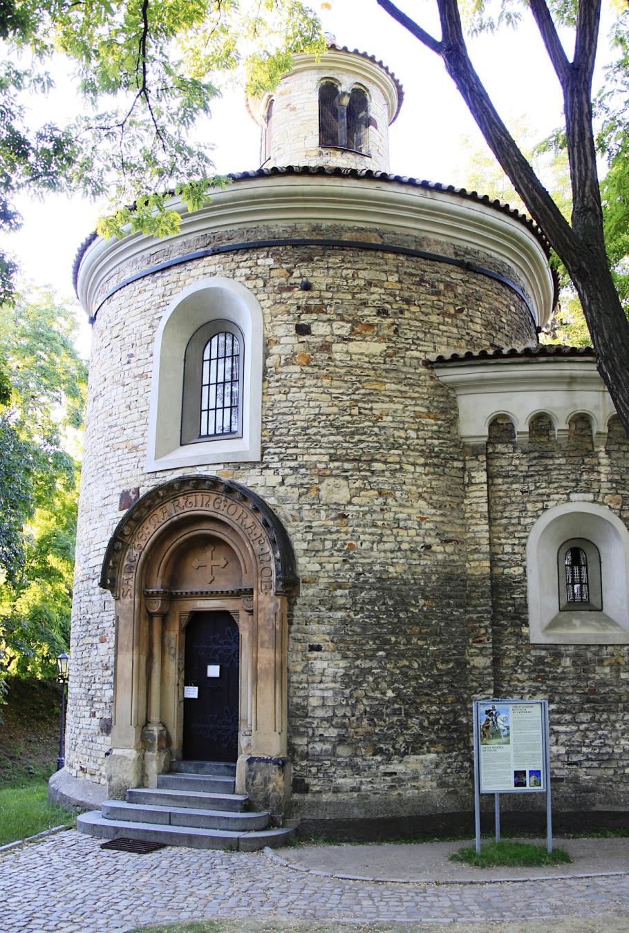 ROTUNDA SV. PETRA NA VYEHRAD