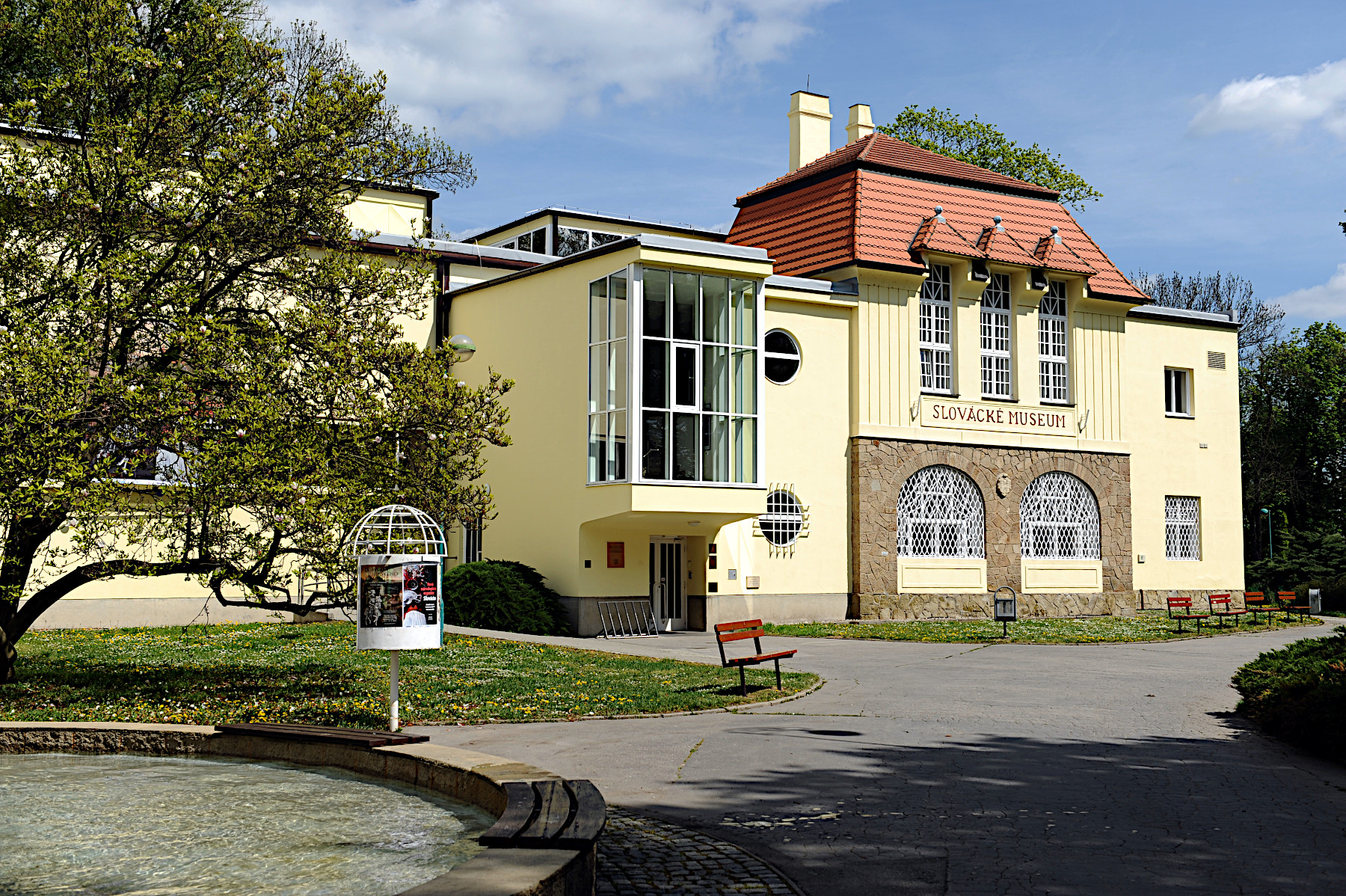 SLOVCK MUZEUM V UHERSKM HRADITI