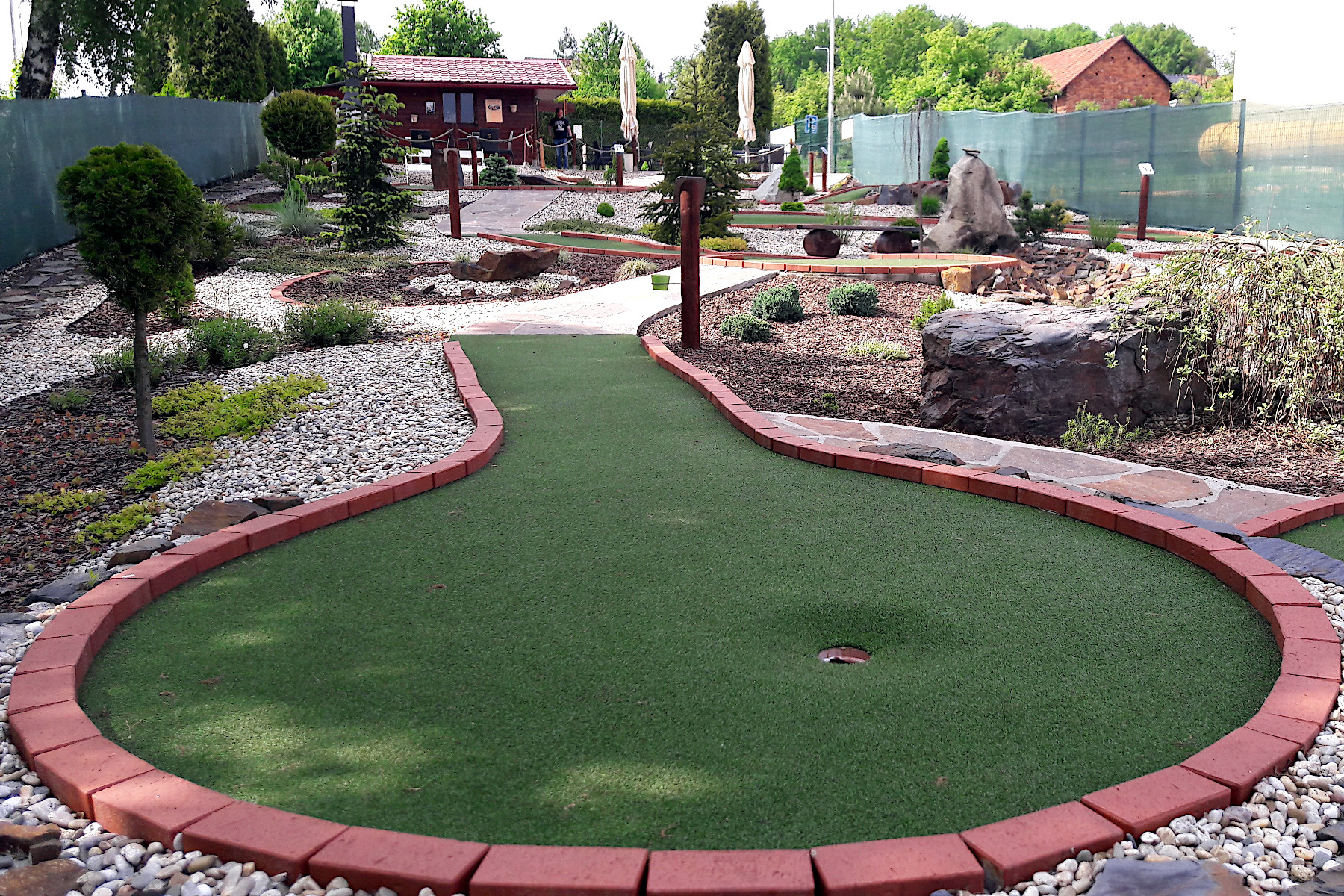 ADVENTURE GOLF OLEN VE FRDKU-MSTKU