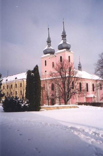 POUTN KOSTEL ZAOVSK PANNY MARIE