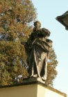 Na levm pili hlavn brny stoj socha sv. Jchyma 
(klikni pro zvten)