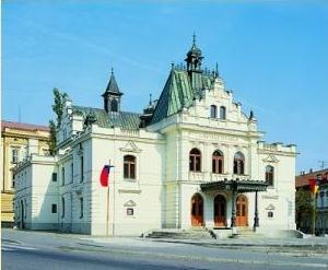 Mstsk divadlo